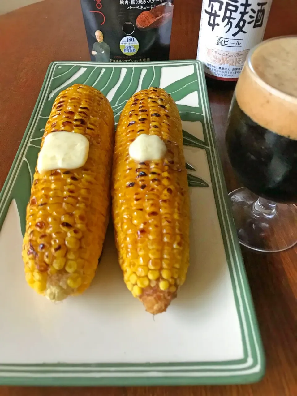 プレミアムだれ&バターで焼きとうもろこし🌽|アッチさん