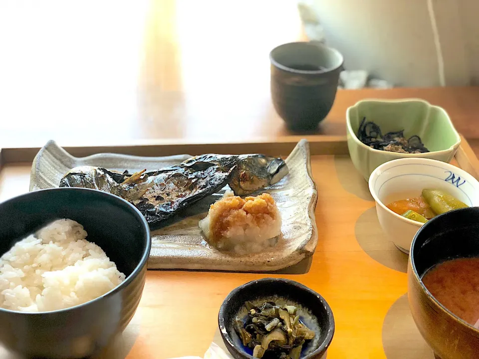 鯖の一夜干し焼き御膳🐟|Makigelinaさん