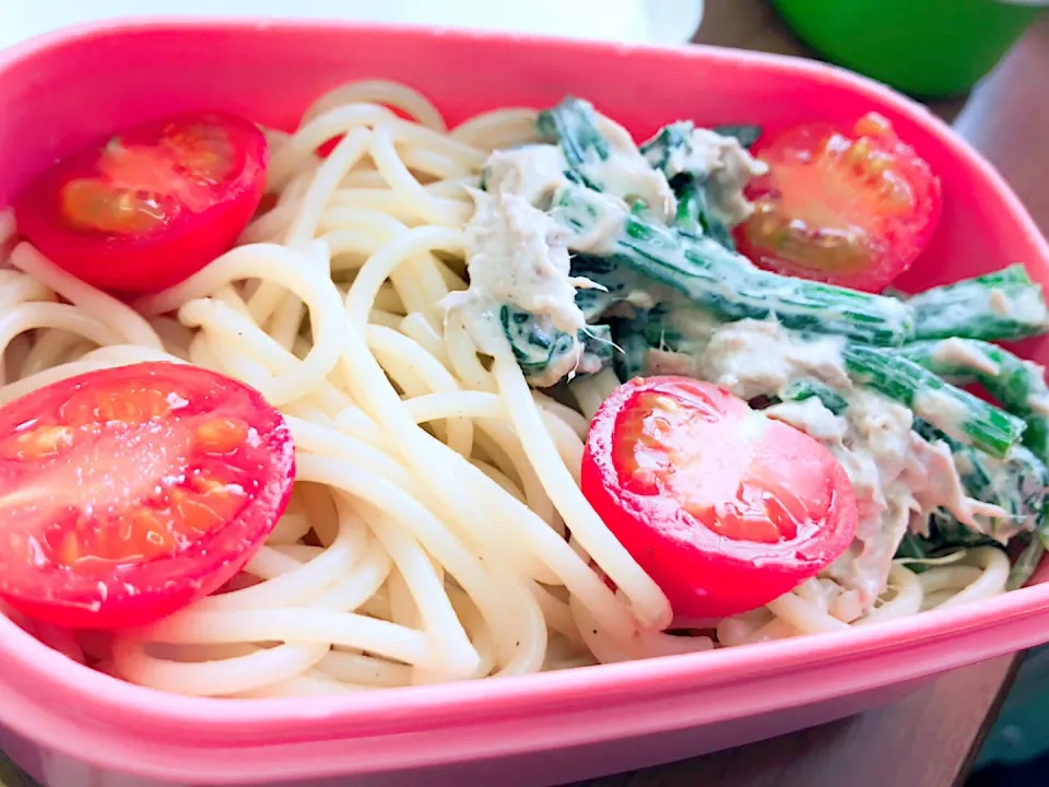 ほうれん草とツナのパスタサラダ🍝🥗|さくぱんさん