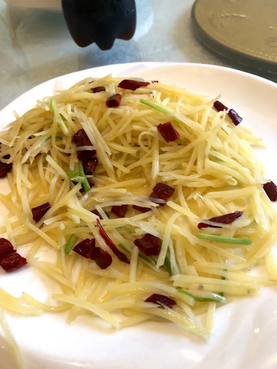 Snapdishの料理写真:中国杭州市 ジャガイモの黒酢炒め🥔|ラックさん