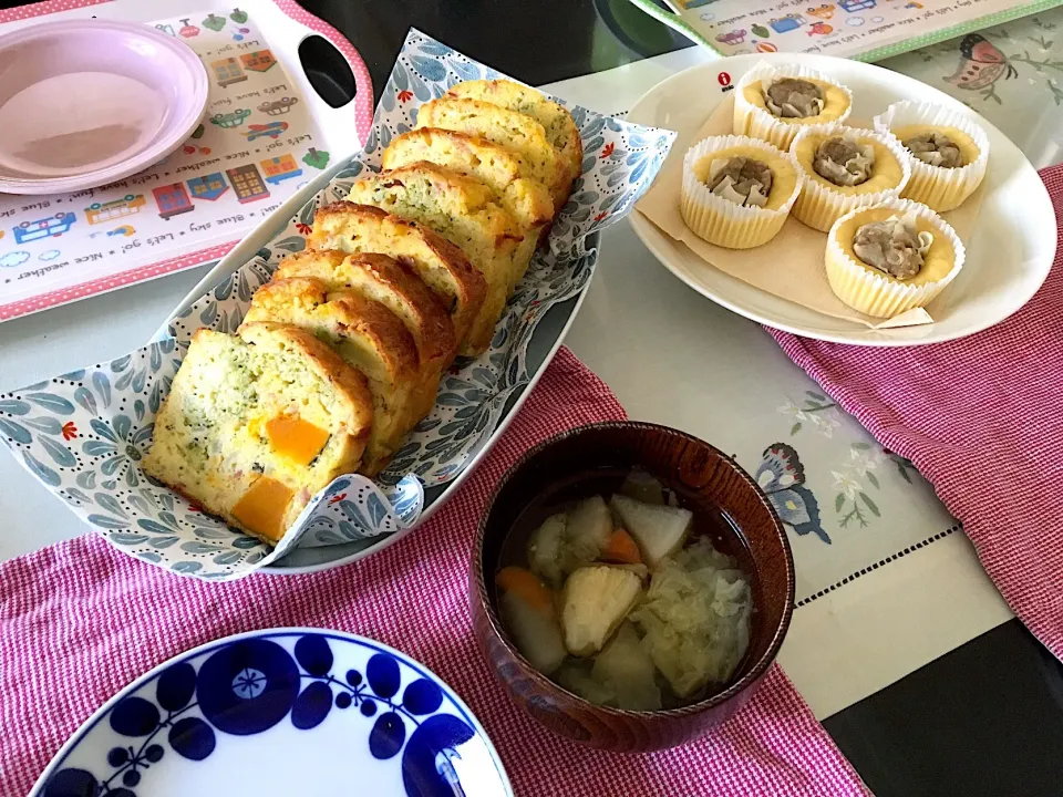 ケークサレと肉まんカップケーキ|みよさん