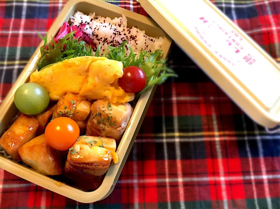 Snapdishの料理写真:2018.6.27はんぺんのチーズ肉巻き弁当|マム🌹Japanese momさん