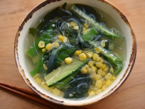 ズッキーニの生姜そぼろあんかけ丼|ヤマサ醤油公式アカウントさん