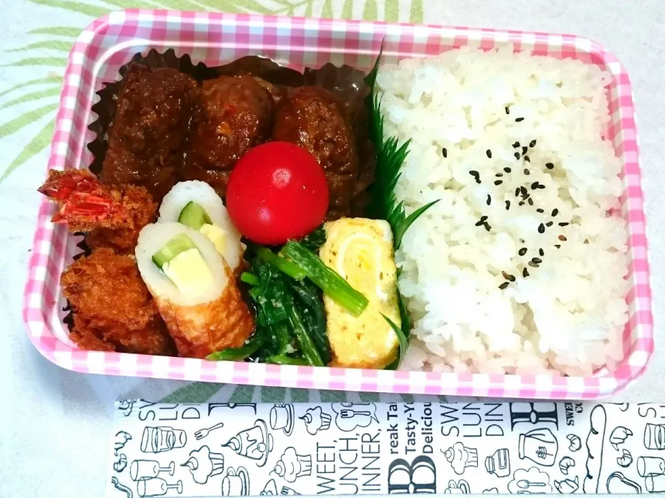 Snapdishの料理写真:☀娘へのお届けもの☀　　お弁当😊|hamamaさん