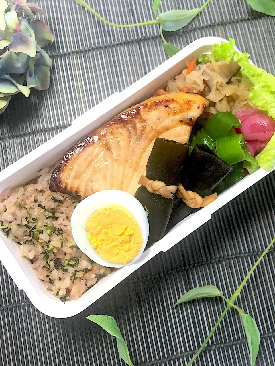 Snapdishの料理写真:10歳息子の夕食弁当|Mさん