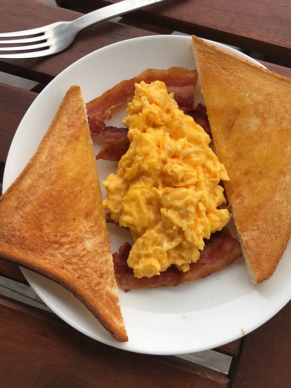 Scrambled eggs and bacon|Chris Shannonさん