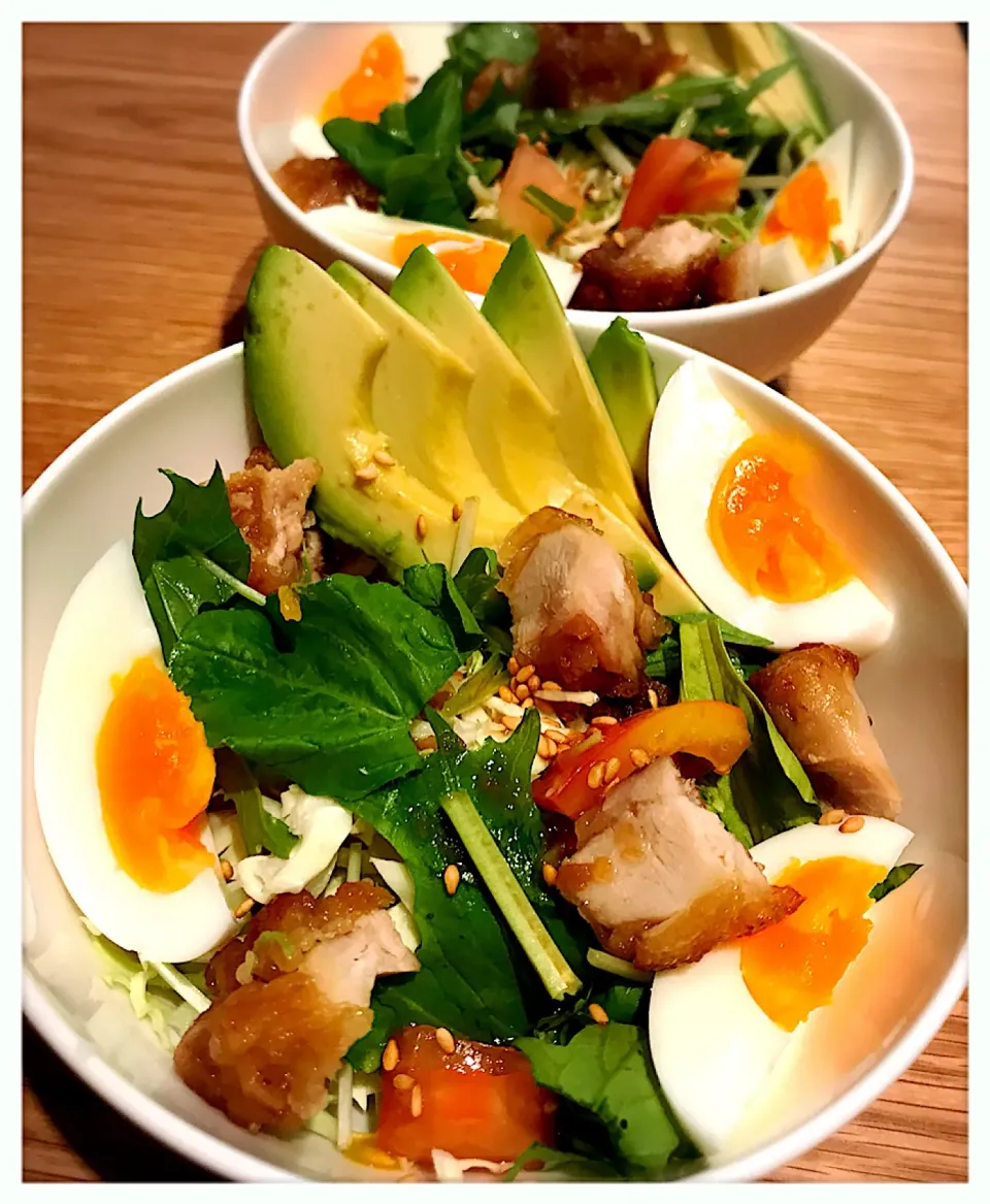 唐揚げリメイク〜少しのせただけで喜びます。Fried chicken salad|toyamadaさん