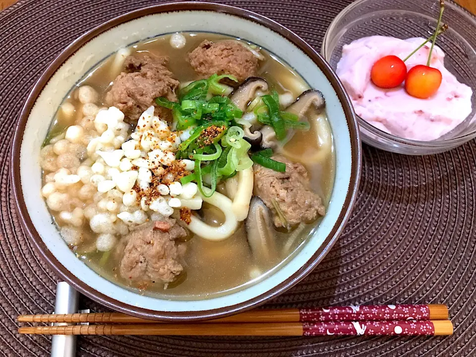 鶏団子のおうどん|ゆうかさんさん