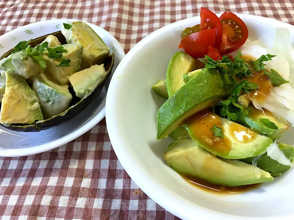 アボカドで二品🥑|くっきいさん