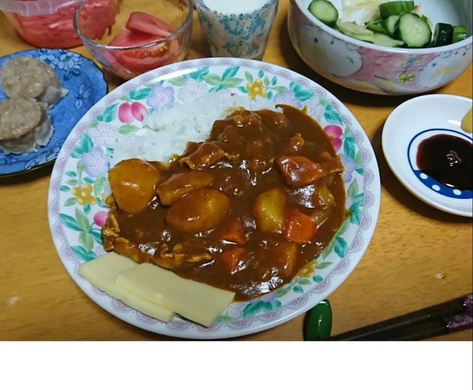 カレーライス🍛🎶|しまだ ちえこさん