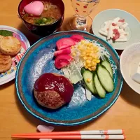 Snapdishの料理写真:#ハンバーグ #ハートの麩 #長芋梅肉和え #焼き長芋 #にゅうめん #冷奴|yakkooさん