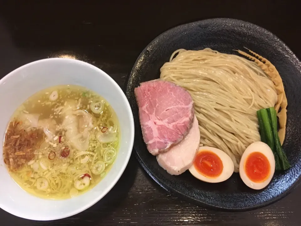 塩つけ麺＋ワンタン2個＋名古屋コーチン味付玉子
@らぁ麺すぎ本|morimi32さん