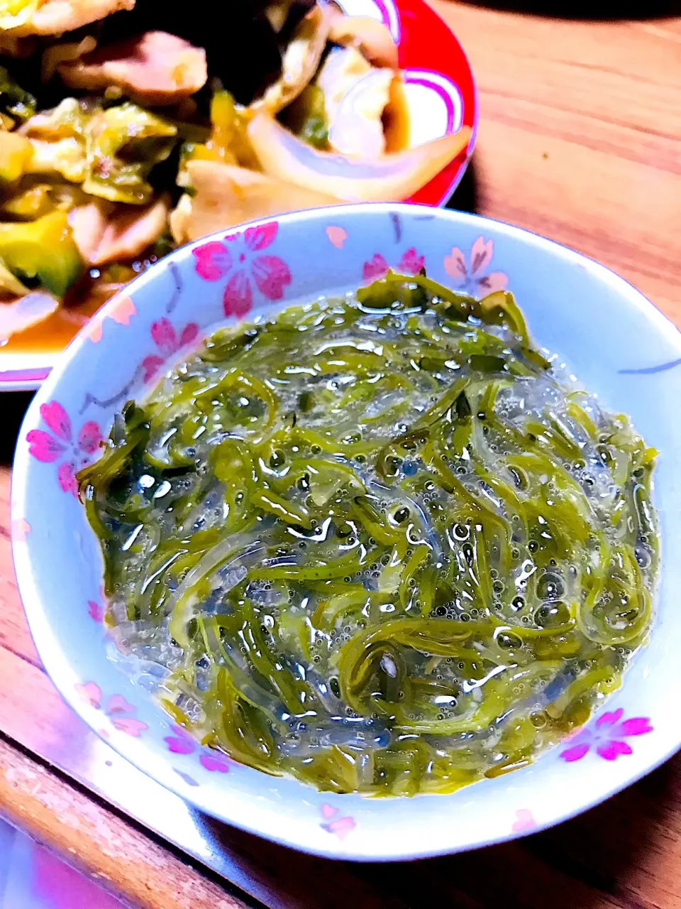 プチプチ海藻麺のめかぶ和え|あいあいさん