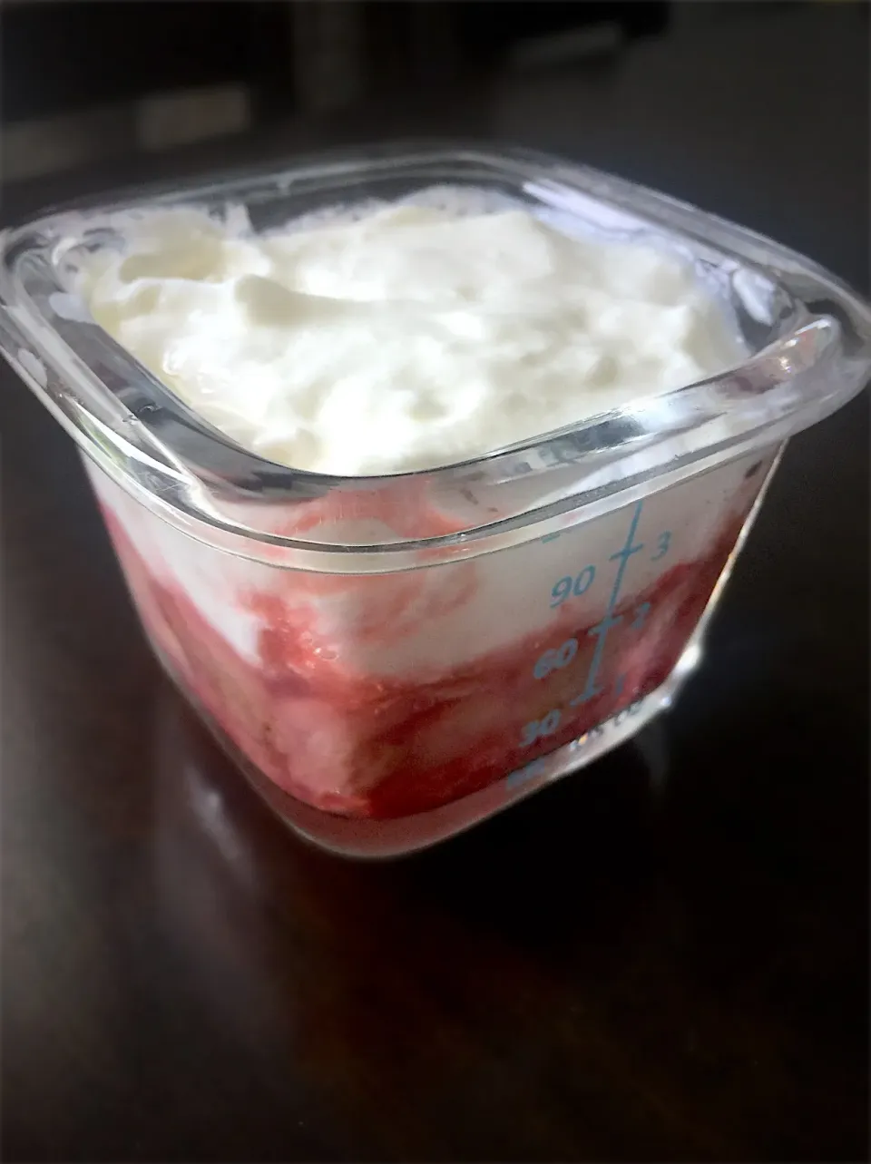 Baby food: banana and strawberries yogurt 🍌 🍓|prinSjさん