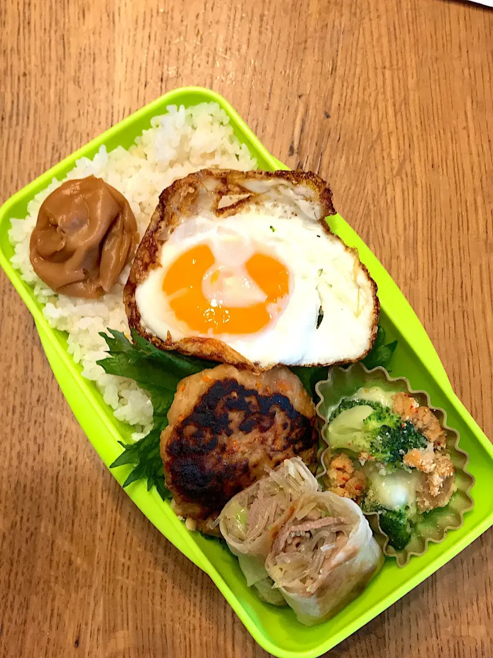 Snapdishの料理写真:長男高2弁当6月30日|hatabowwyomeさん