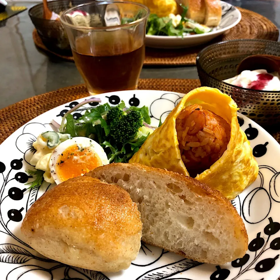 Snapdishの料理写真:朝ごオムにぎり(ﾟ∀ﾟ)#朝ごぱん #オムにぎり|nao子さん