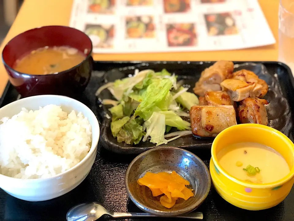 鶏の照り焼き定食🐔|Makigelinaさん