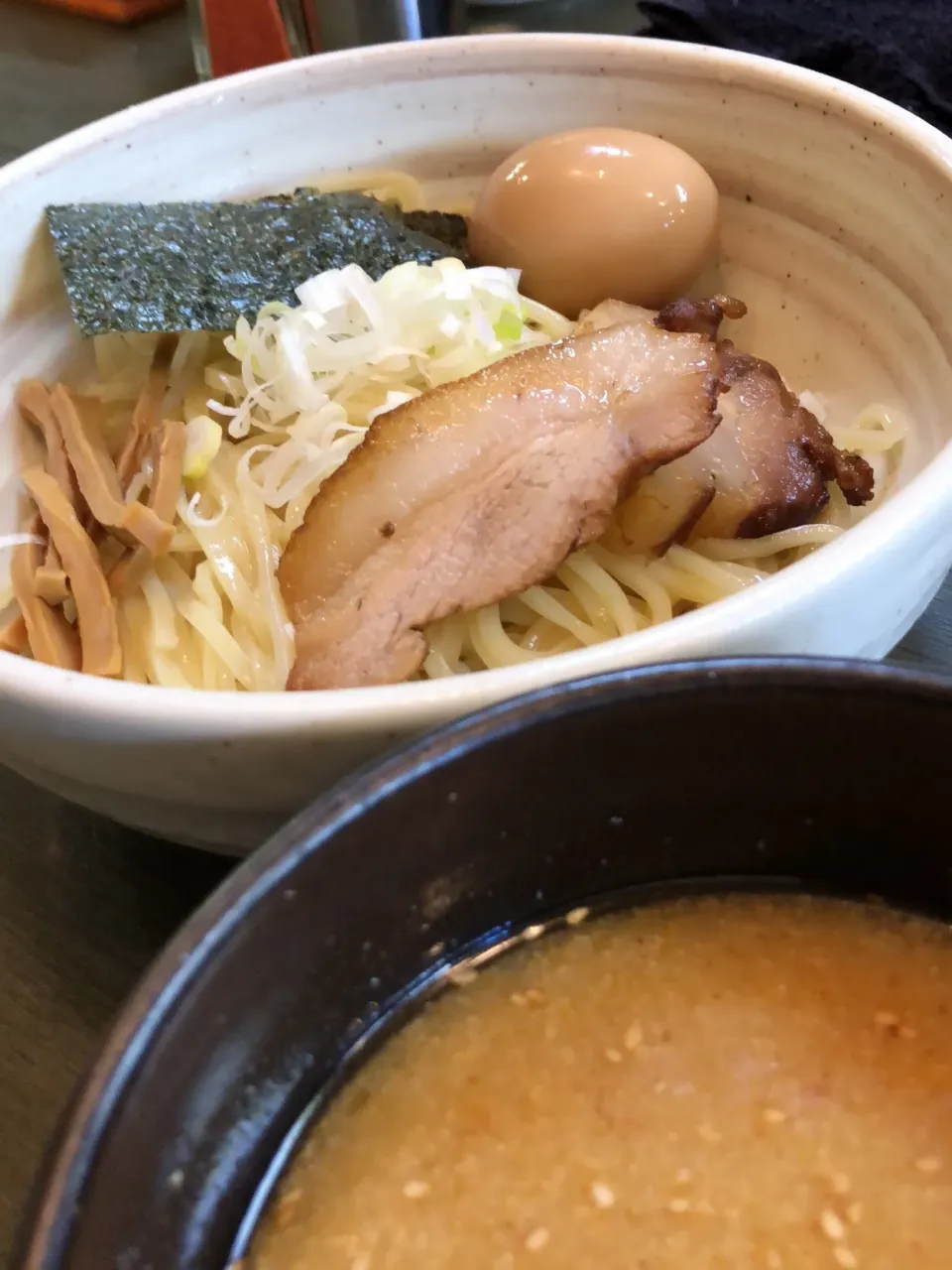 Snapdishの料理写真:風来居   夏季限定つけ麺   味玉|rockiさん