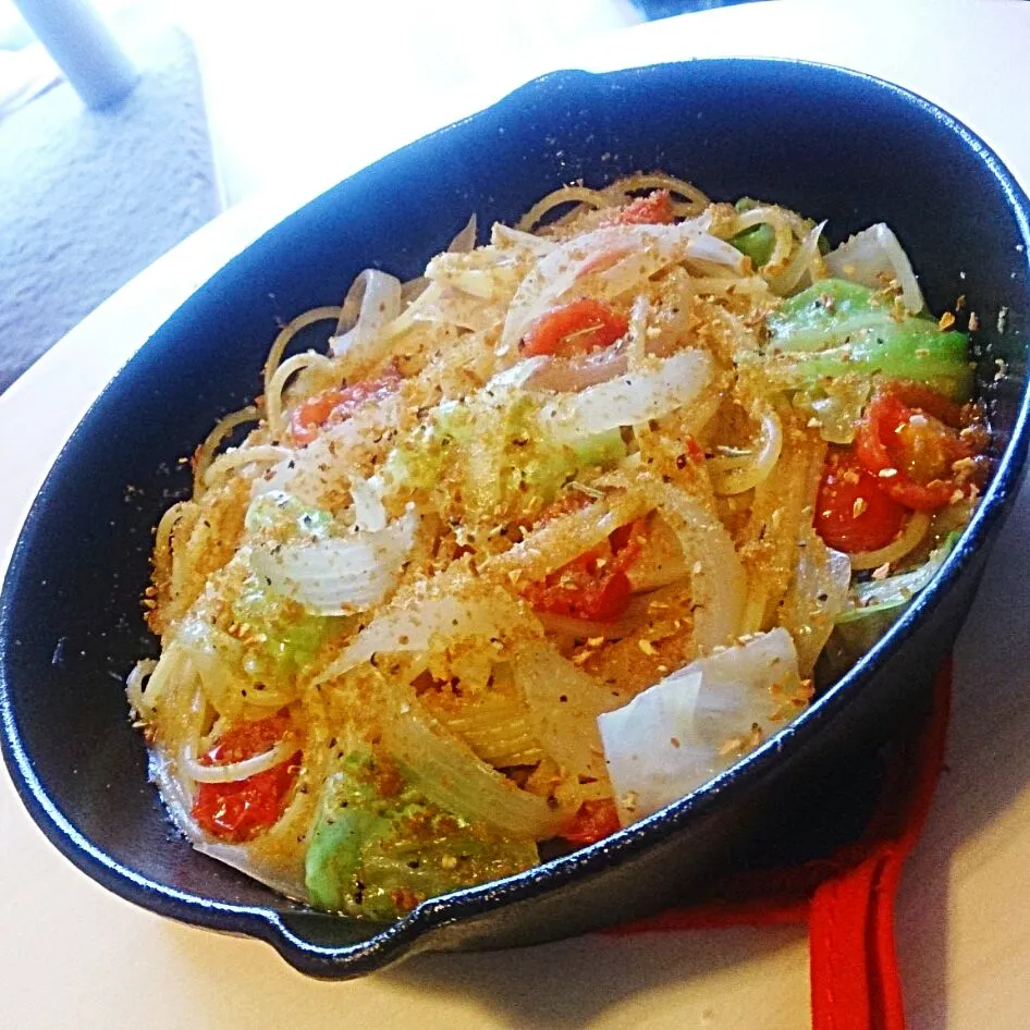 カラスミとプチトマトのコンソメパスタ|mi_neneco♪さん