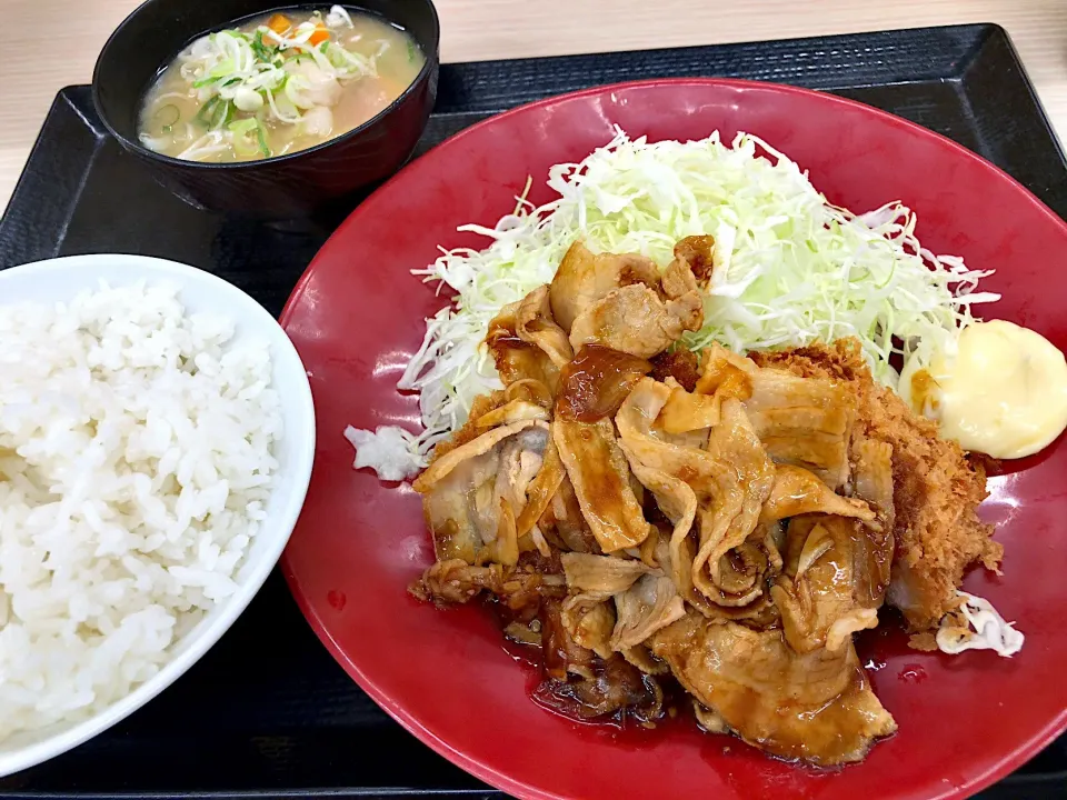 肉盛りチキンカツ定食|T. Wonderさん