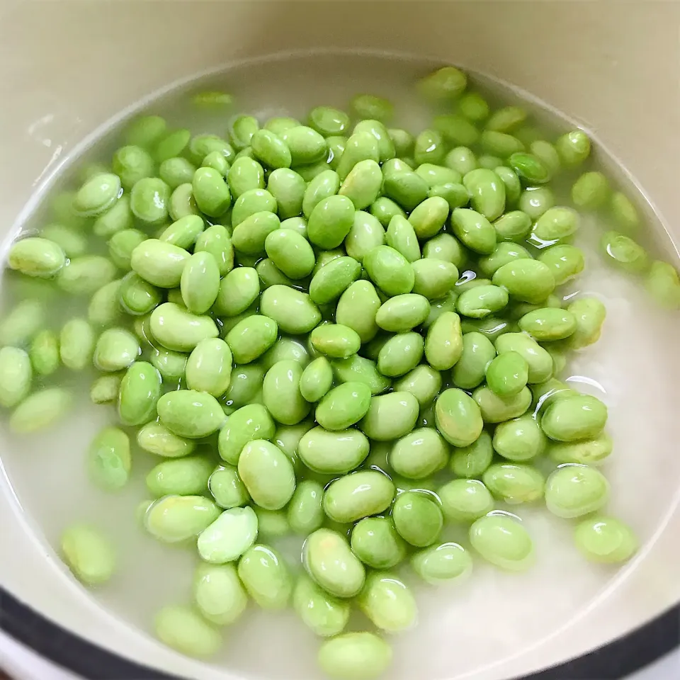 Snapdishの料理写真:枝豆ごはん|長谷川裕子さん