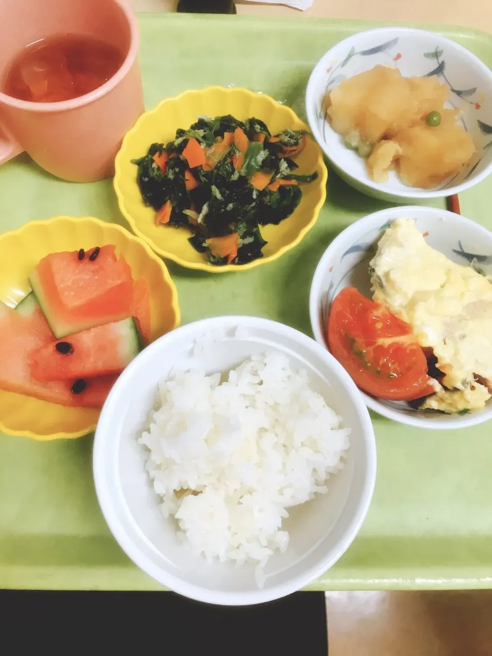 昼ご飯🍚|石井 彩織さん