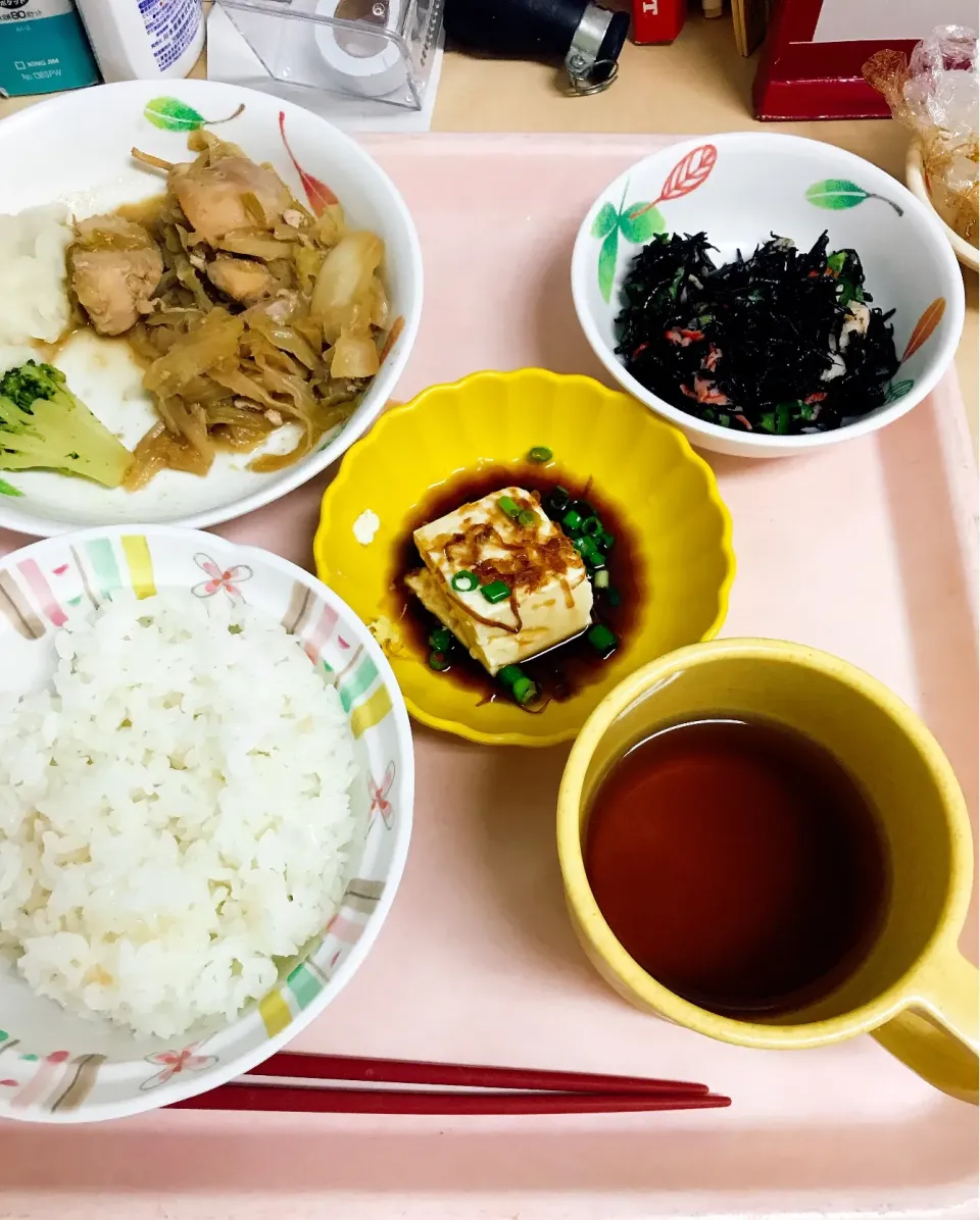 お昼ご飯🍚|石井 彩織さん