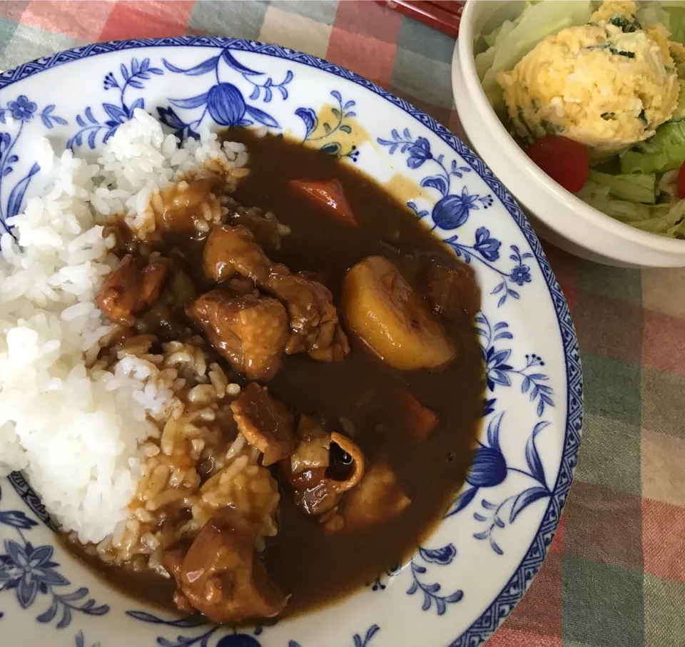 チキンカレーとポテトサラダ🥗|純さん