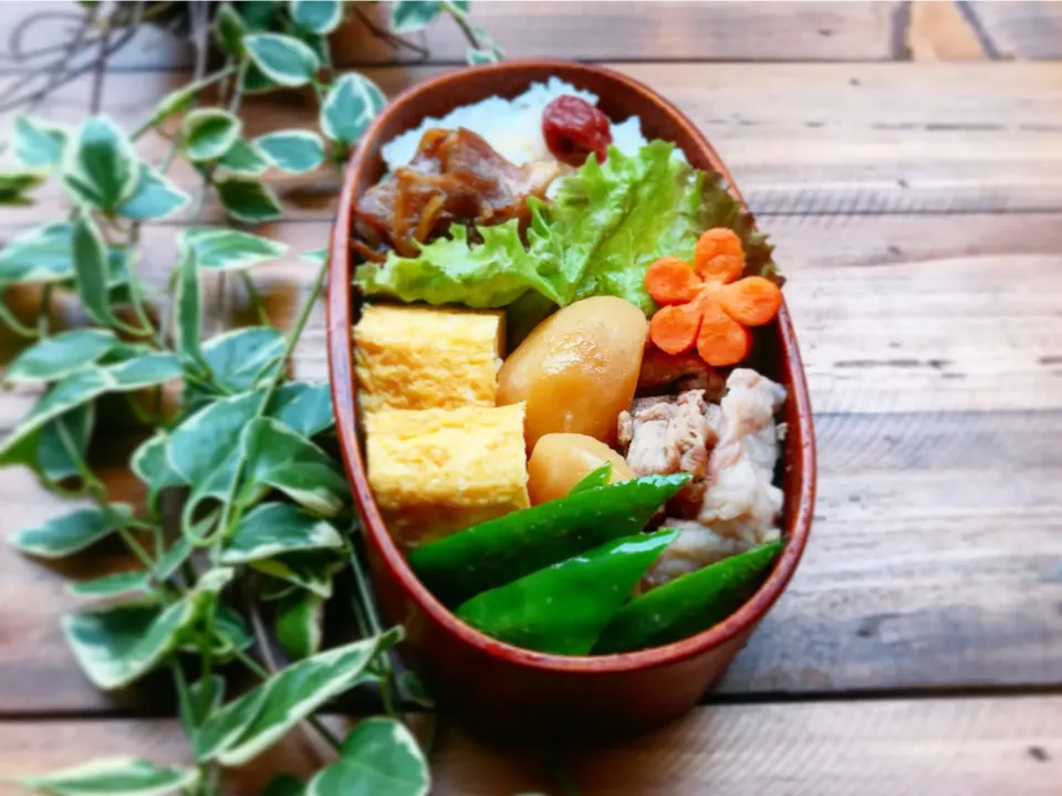 豚バラと新じゃがの炒め煮弁当♪|豆子さん