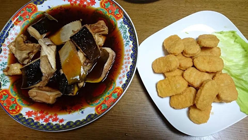 エイの煮付け、チキンナゲット|Akiko Nakamotoさん