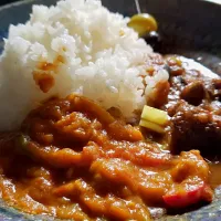 Snapdishの料理写真:ルーにカクテルを使ったお洒落なカレー|ペリカンさん