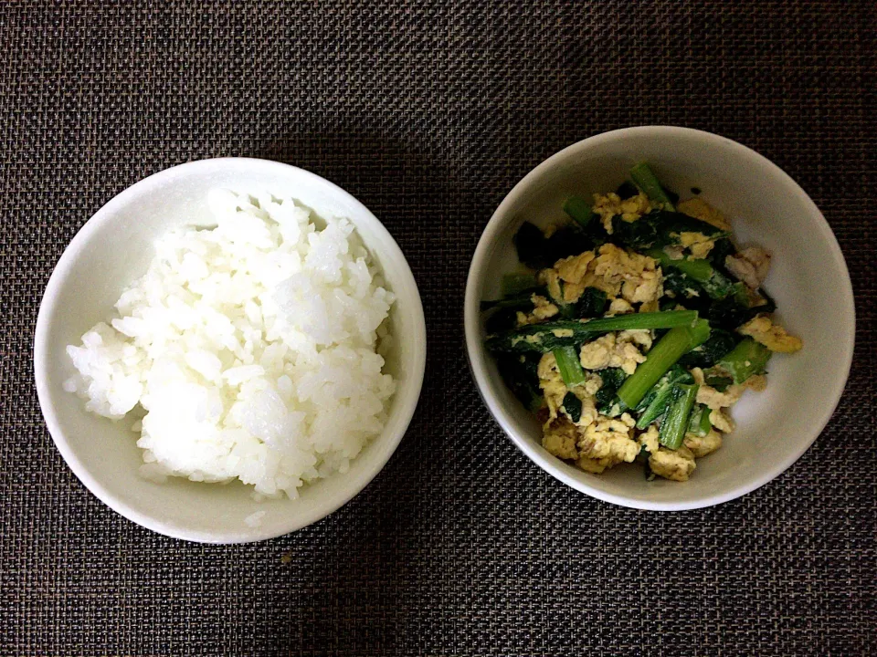 豚肉小松菜炒め(ハーフ)ご飯|ばーさんさん