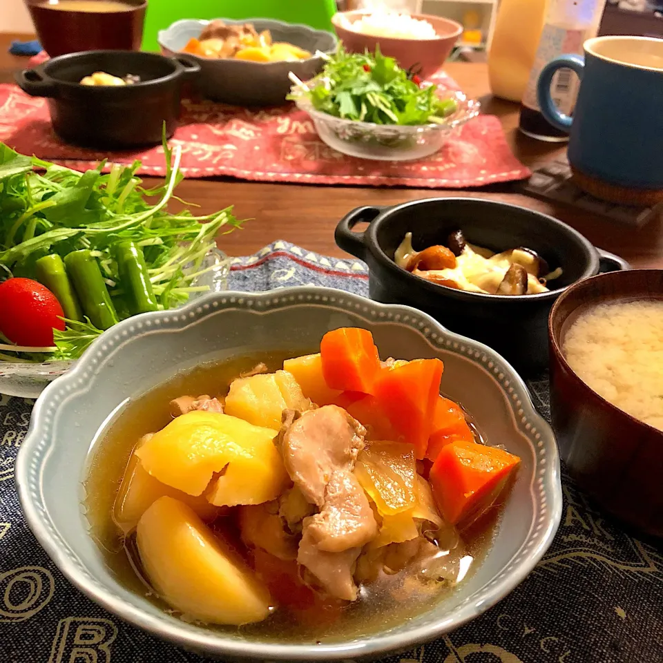 7.4夕飯 とり肉じゃが|ピカさん