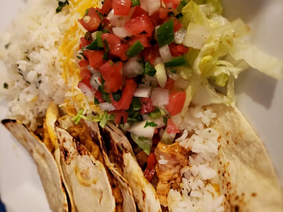 Chicken Fajitas w/ Rice|Lakeshia Hazeleyez Goldenさん