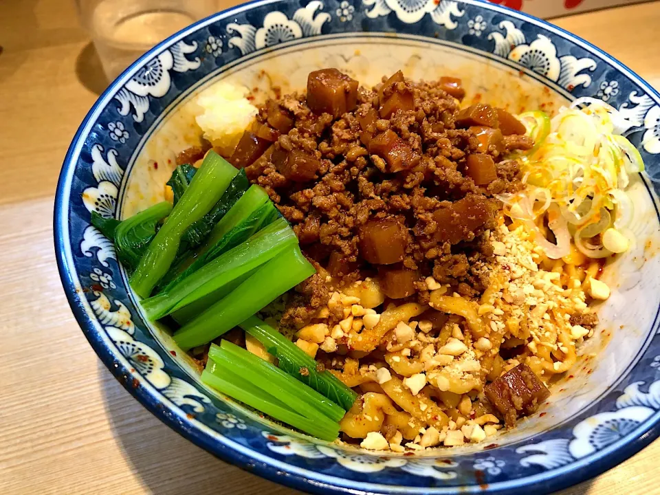 Snapdishの料理写真:5号汁なし坦々麺|hirotomoさん