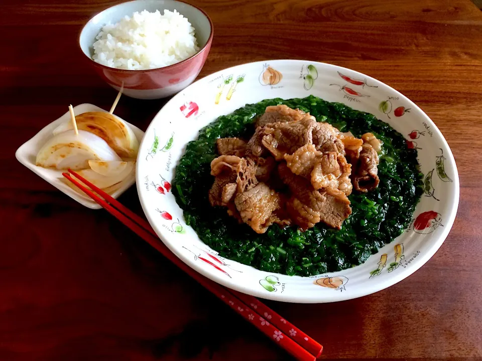 牛バラたれ焼肉ランチ🥩🌼 健康モロヘイヤといただきます🌿🌿|ぱぴこ家さん