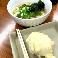 Snapdishの料理写真:冷かけ半玉 w／半熟卵の天ぷら|makiさん