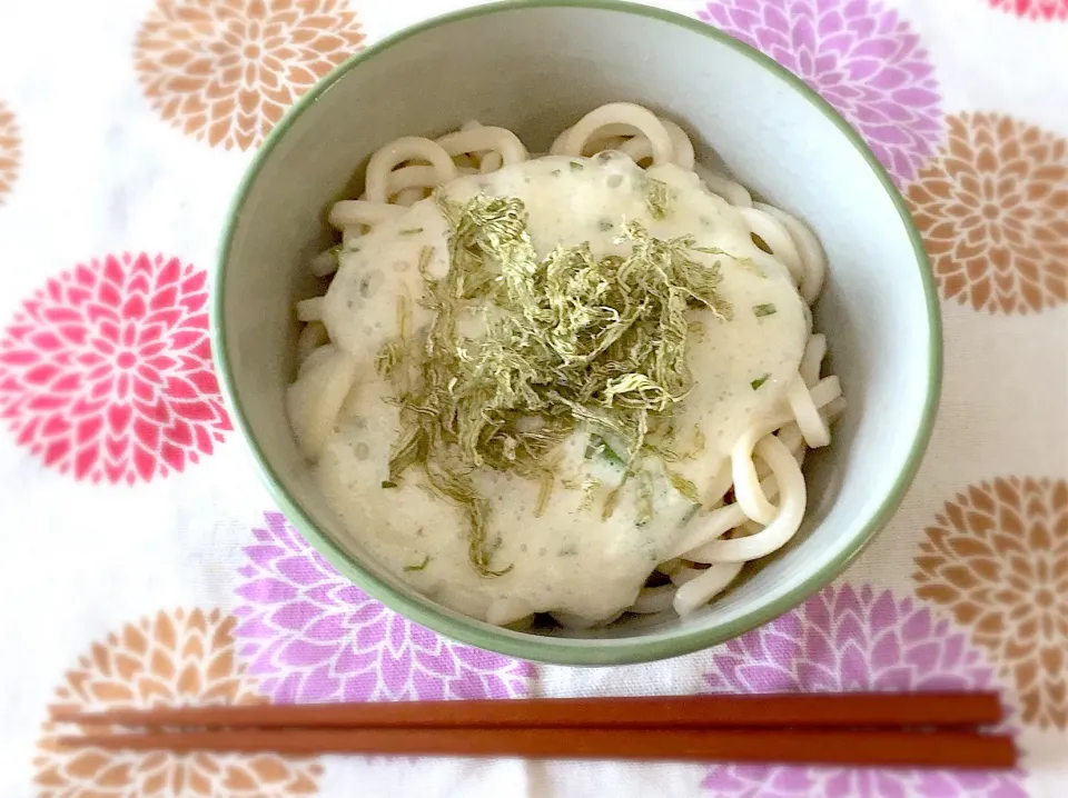 Snapdishの料理写真:しそ入りとろろうどん☆|あやさん