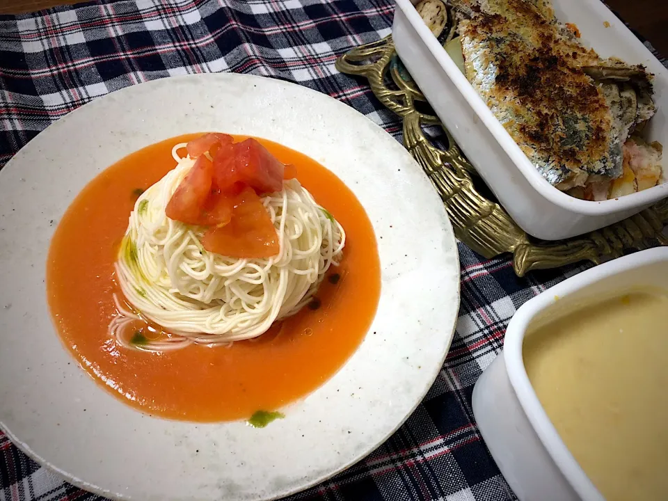 トマトのクーリソースのそうめん、イワシと夏野菜のオーブン焼き|洋梨さん