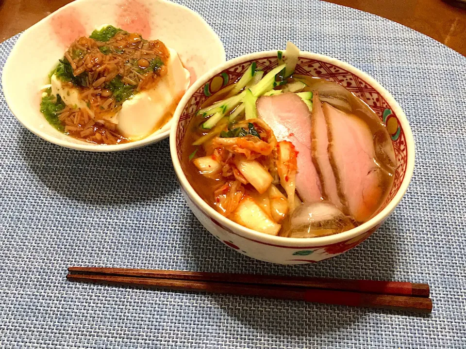 Snapdishの料理写真:盛岡冷麺、冷ややっこ|kumi♡さん