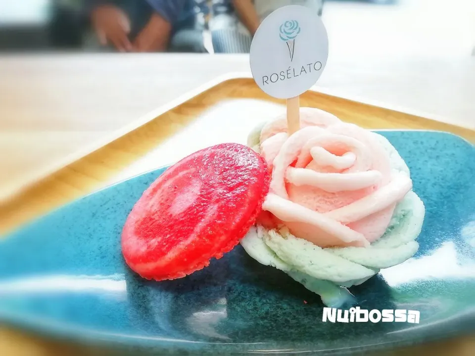 "Flower Icecream"|nuibossa fb.Nui Bossaさん