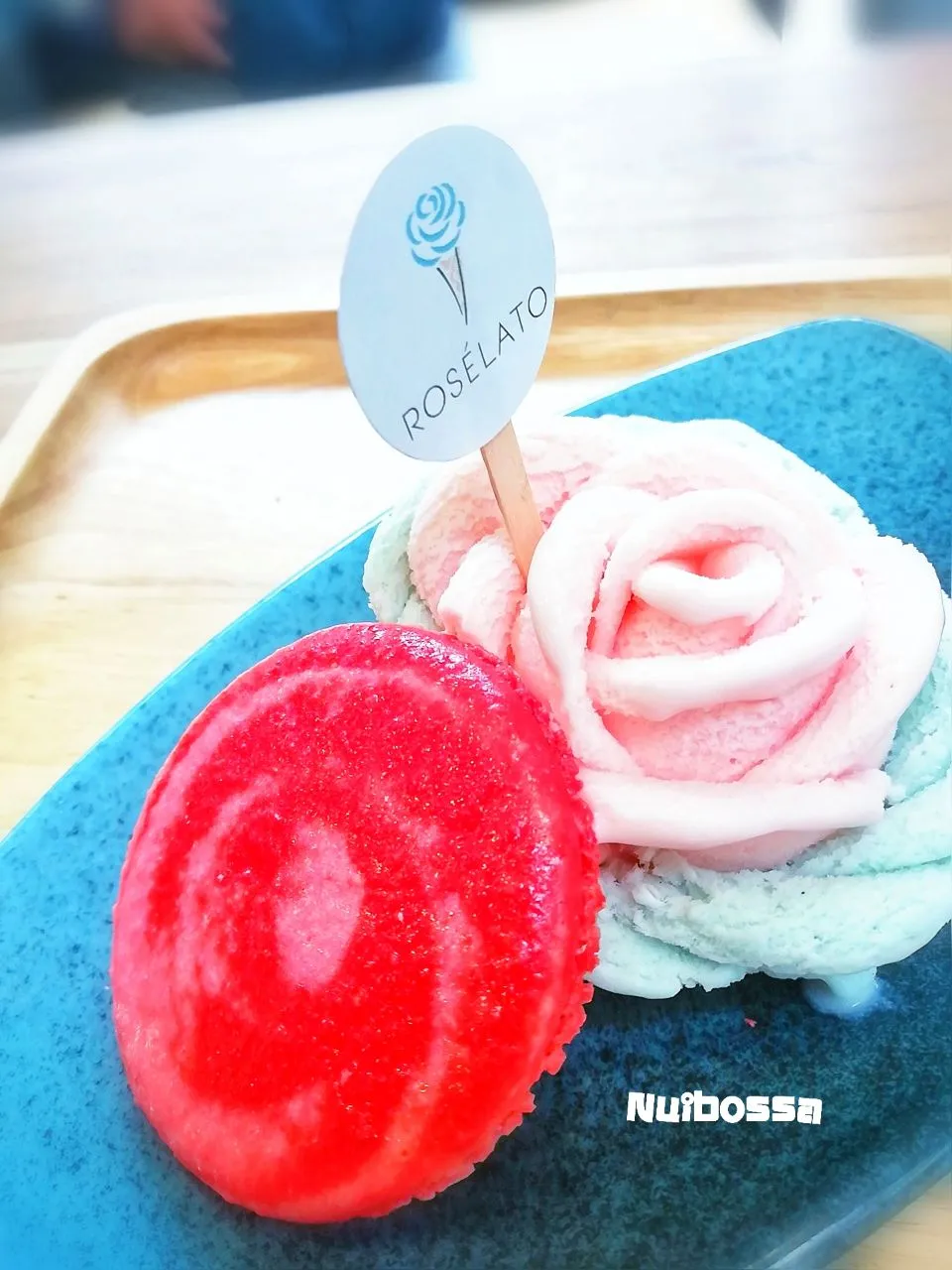 "Rose Icecream"🍨🍨|nuibossa fb.Nui Bossaさん