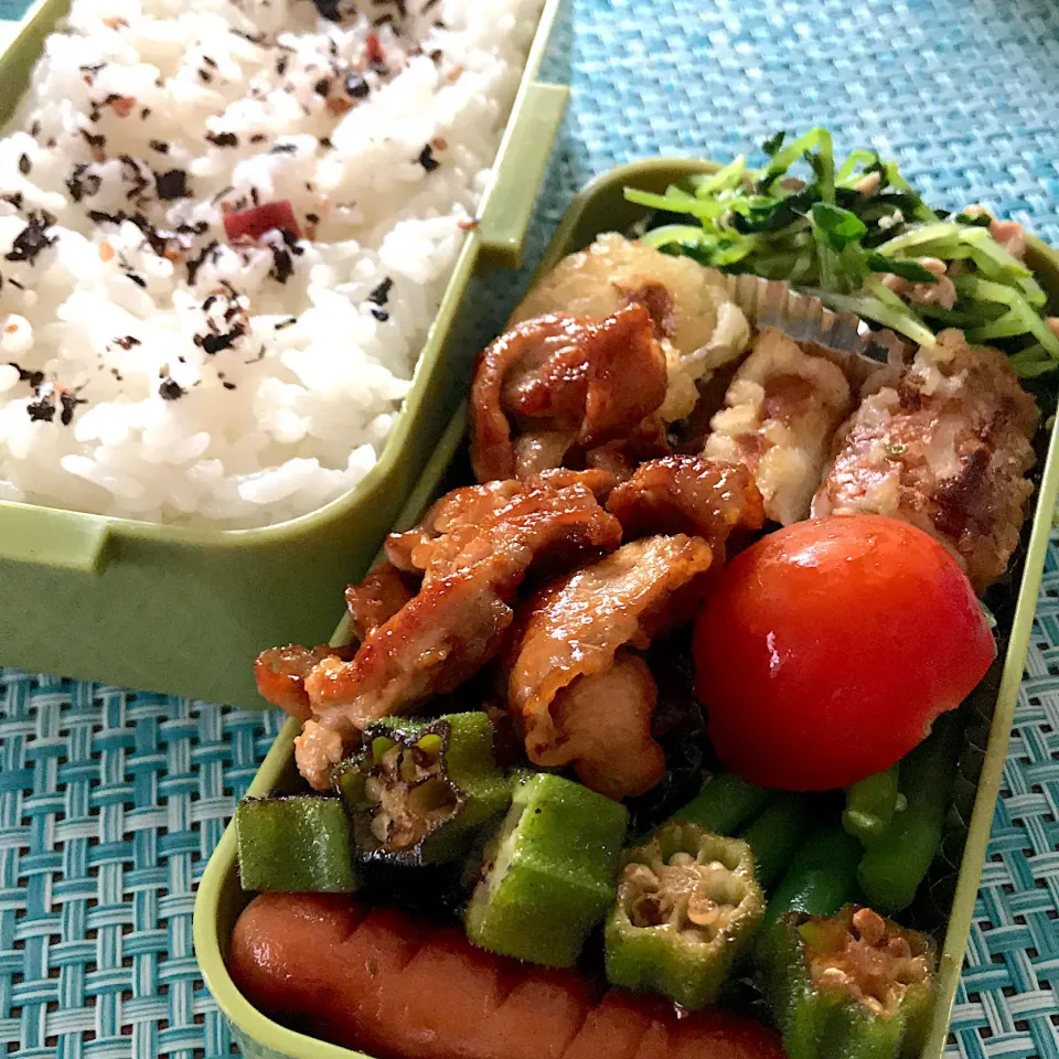 今日のお弁当🍱
生姜焼き

暑い一日になりそうです。
熱中症対策
万全に
今日も気をつけて
いってらっしゃい👋😊|mokoさん