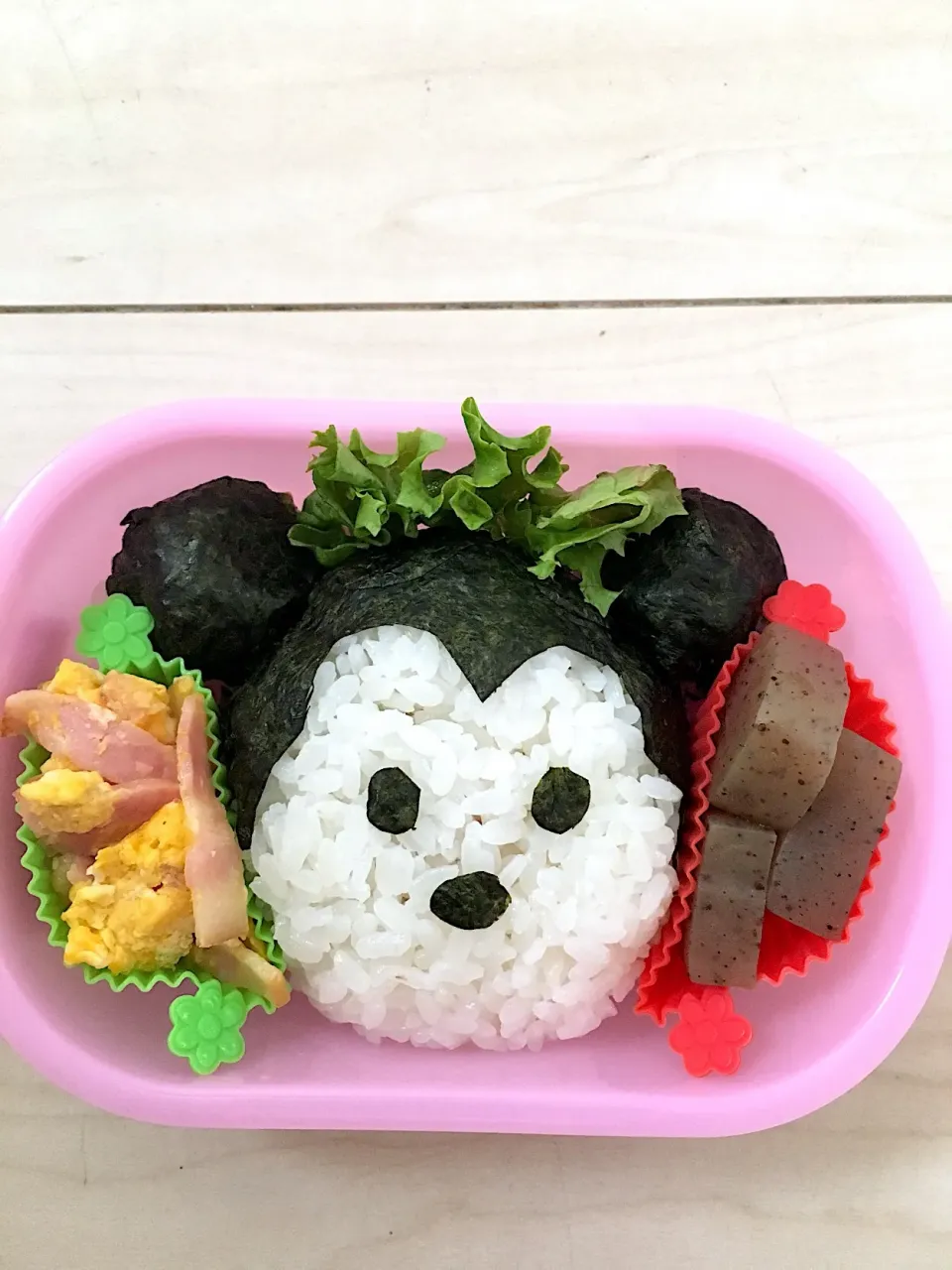 喜んでくれるかな❔ツムツムおにぎり弁当🍙|TOMYさん