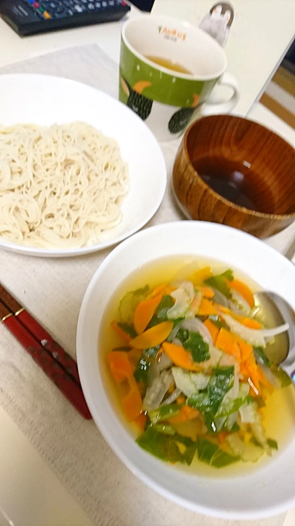 セロリのスープ&素麺 #セロリ #夏バテ気味|やのさん