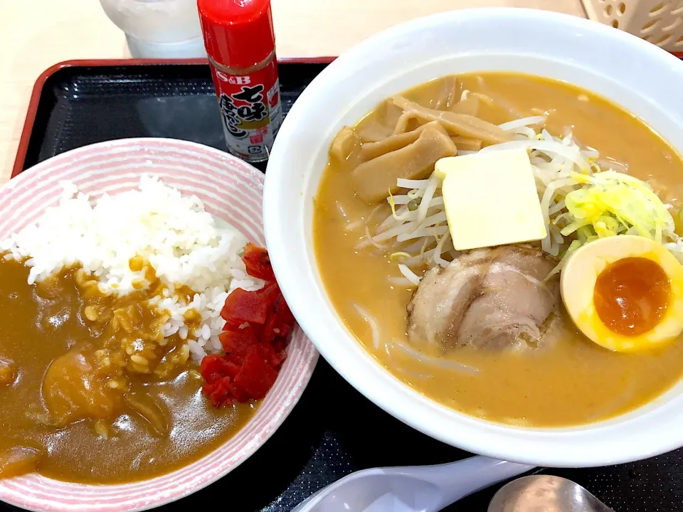 味噌ラーメン ハーフカレーセット
上尾中央病院 レストラン 800|Noriyuki Saitoさん