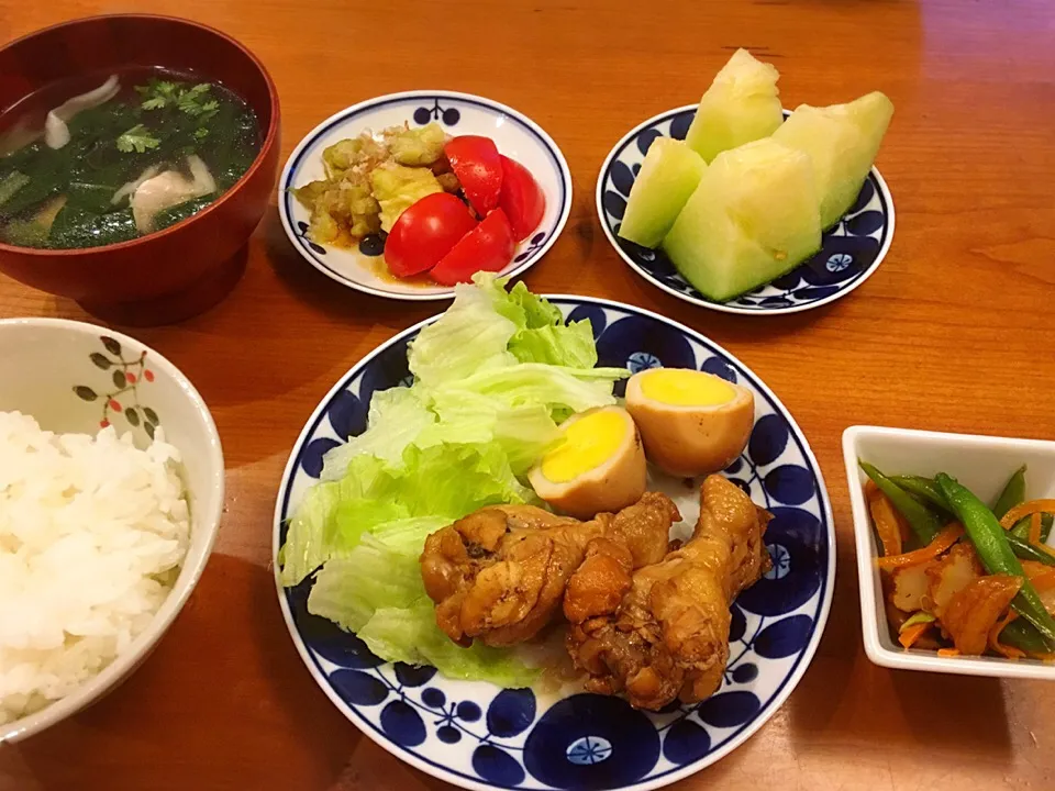 18/07/12 夕飯♪ 手羽元のサッパリ煮＆煮卵 インゲンとさつま揚げのきんぴら 焼きなす＆トマト  ササミと小松菜のスープ メロン|ikukoさん