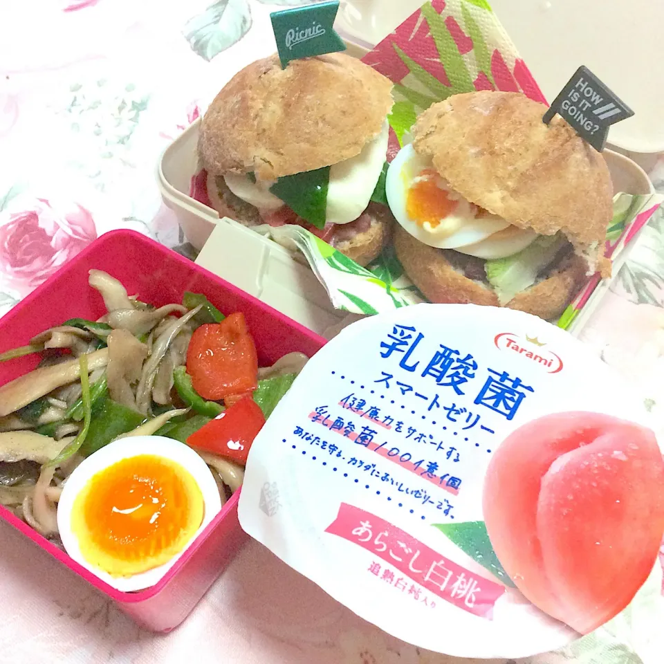 ミニサイズ♡の  #ハンバーガー 弁当♬|夢ーテルさん