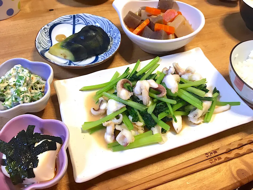 紋甲イカと小松菜炒めの晩御飯♪|かおちゃんさん