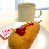 Snapdishの料理写真:アメリカンドック大好き (￣▽￣)|赤いウインナーさん